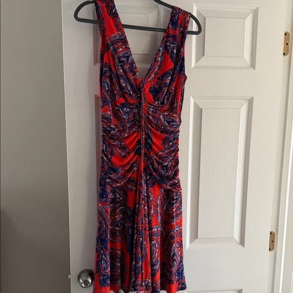 White House Black Market Ruched tie shoulder midi dress - Picture 3 of 6